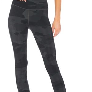 ALO high waist vapor camo leggings